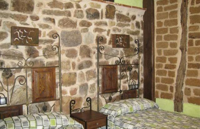 La Boteria Pension Salas De Los Infantes Buitenkant foto